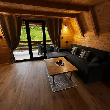 Vikendica Ema Feriehus *